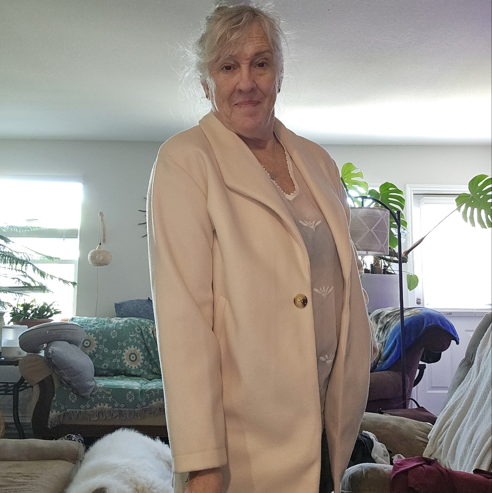 Tan blazer coat.
